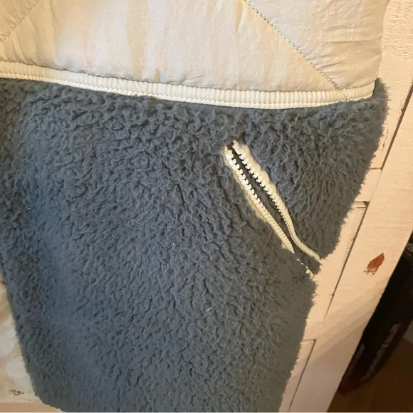 Free People Adventure Awaits fleece hooded vest - Picture 8 of 12